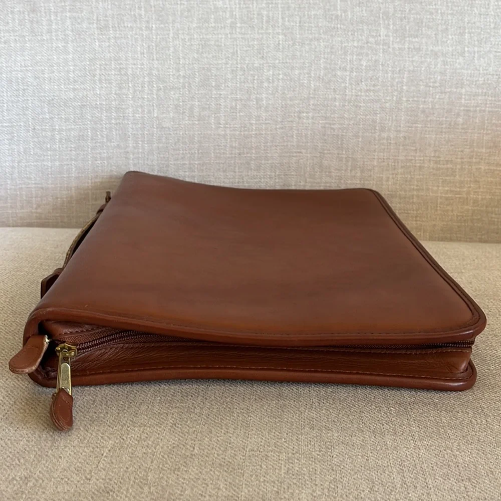 Coach Vintage Brown Leather Large Three Ring Binder Zip Top Handle Folio - Picture 16 of 16